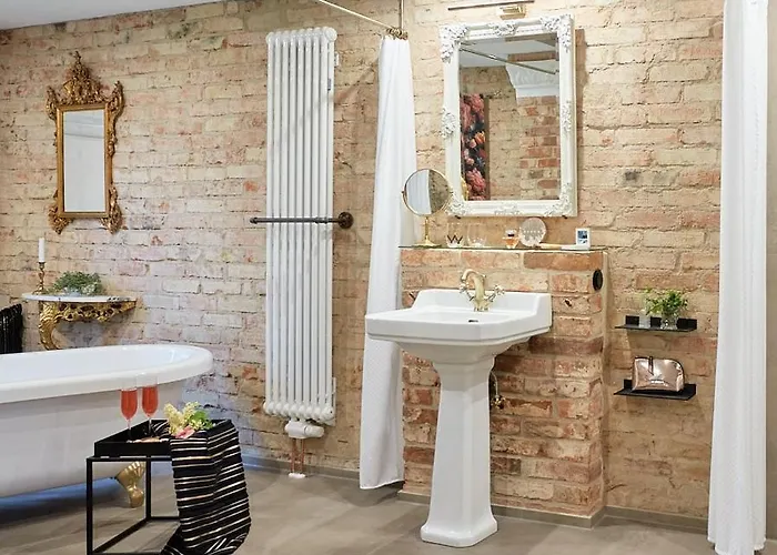 Apartment Strohhutmanufaktur